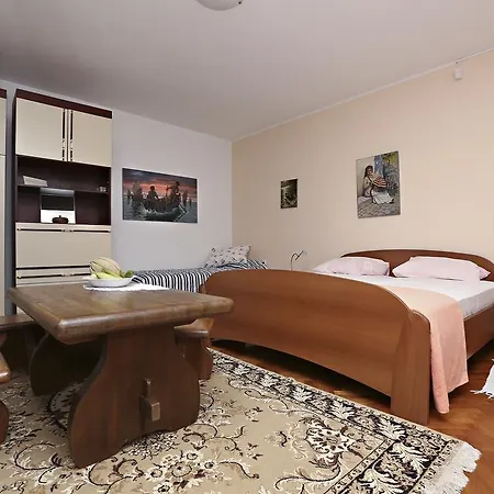 Vera Apartment *